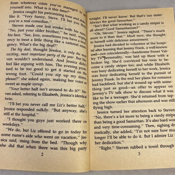 Vintage Sweet Valley High #13 Kidnapped Pascal Twins Paperback Book - Picture 9 of 11